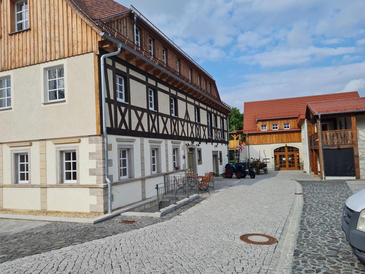 Familien- Und Apartmenthotel Lerchenberghof Walddorf  Eksteriør bilde