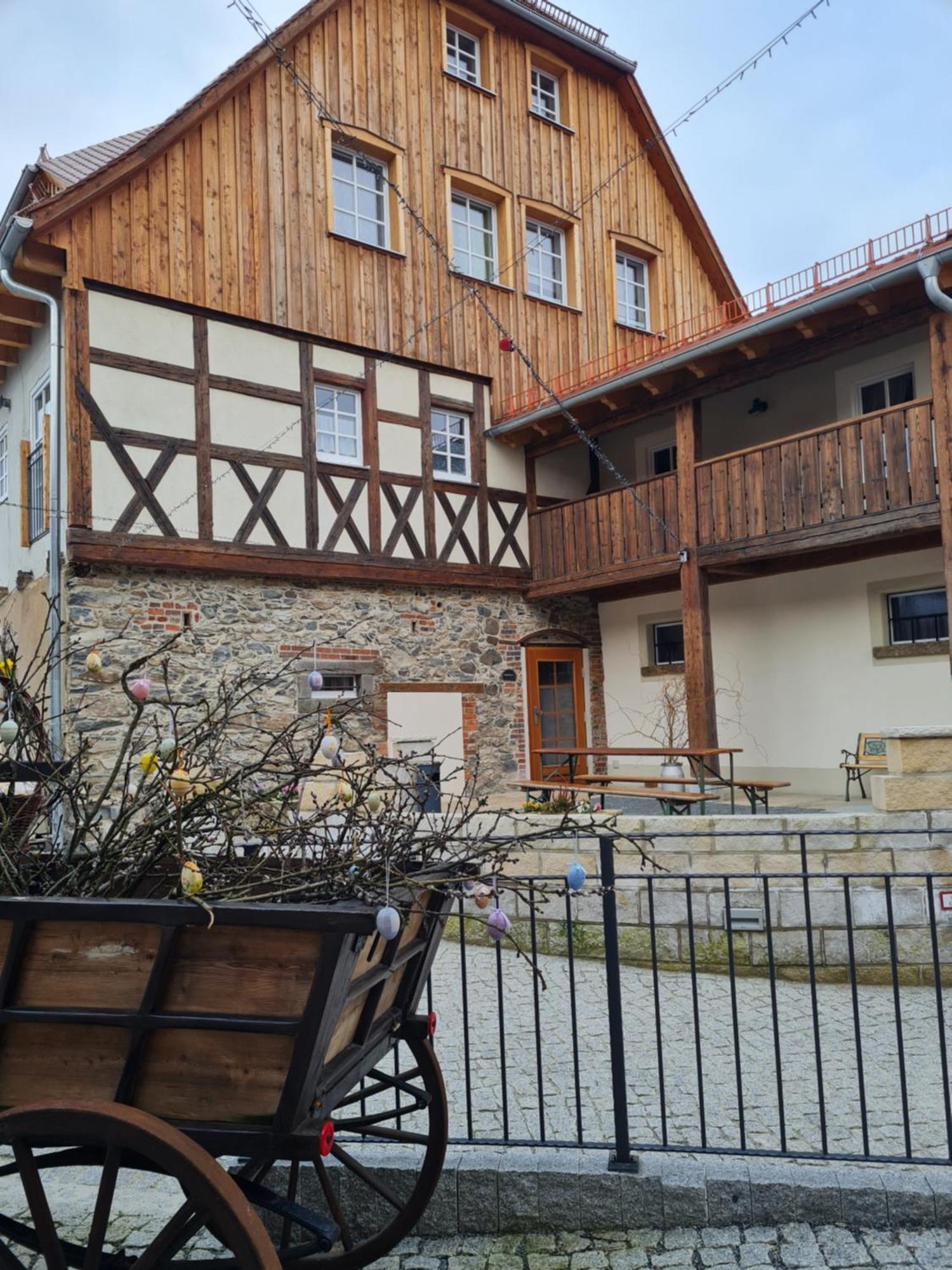Familien- Und Apartmenthotel Lerchenberghof Walddorf  Eksteriør bilde