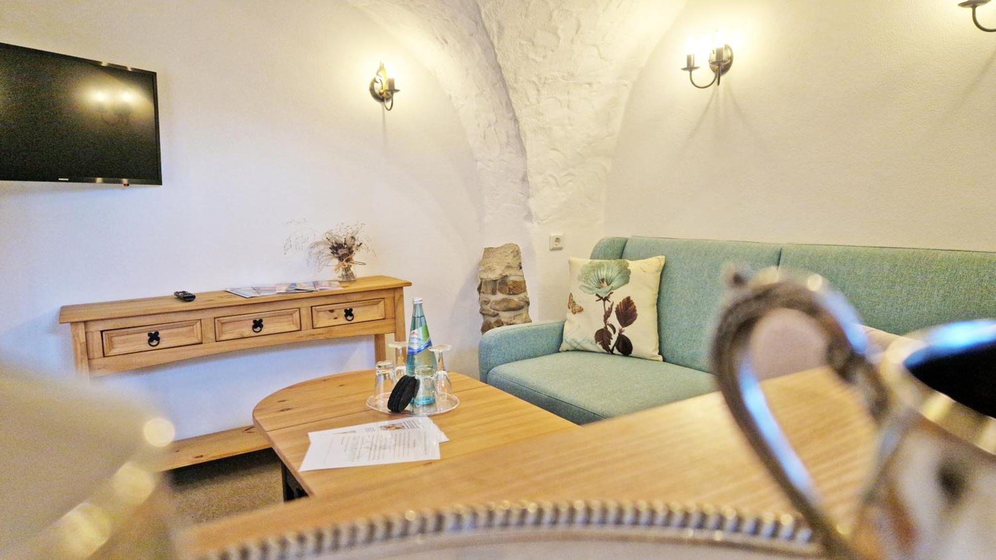 Familien- Und Apartmenthotel Lerchenberghof Walddorf  Eksteriør bilde